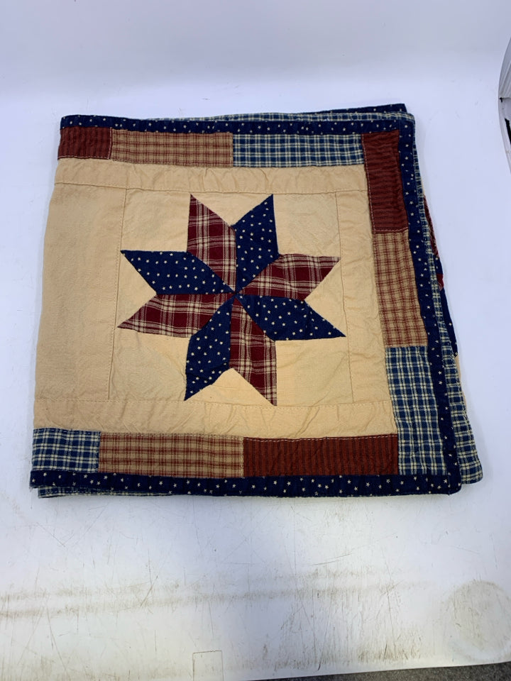 QUILTED STAR TABLE RUNNER