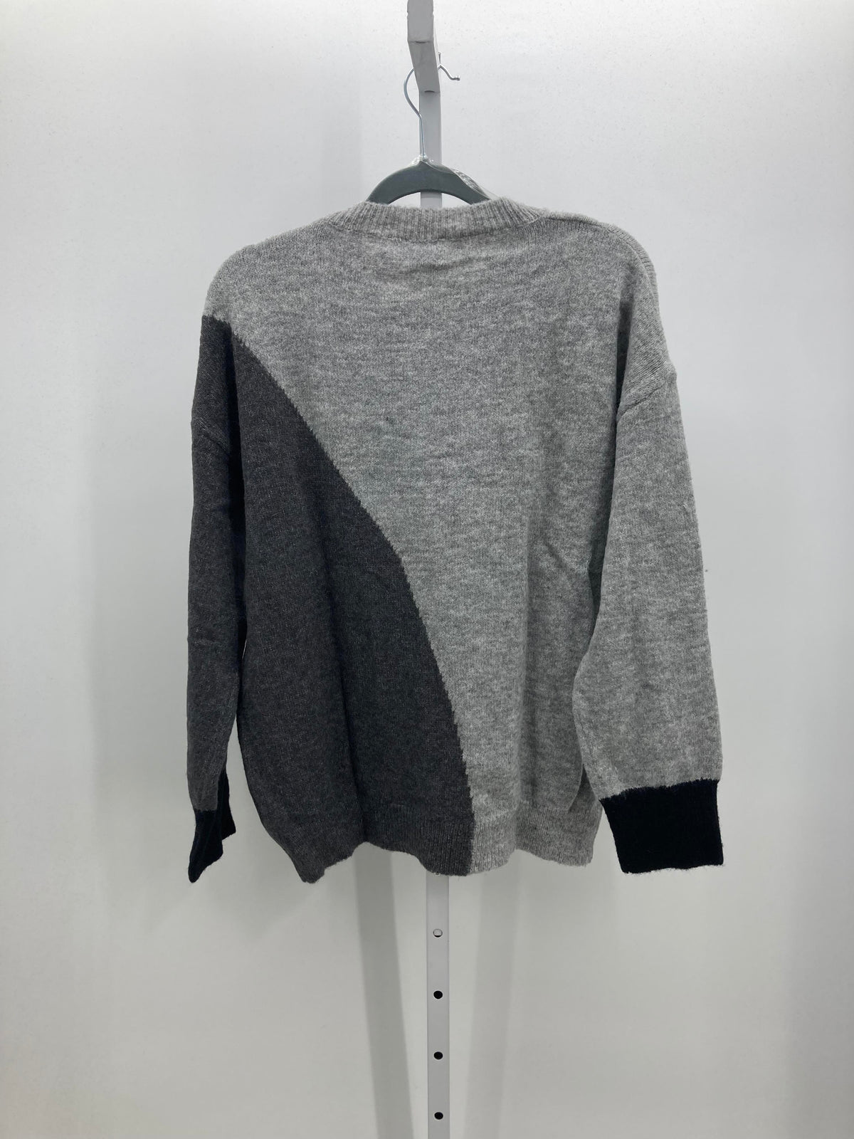 Size Medium Misses Long Slv Sweater