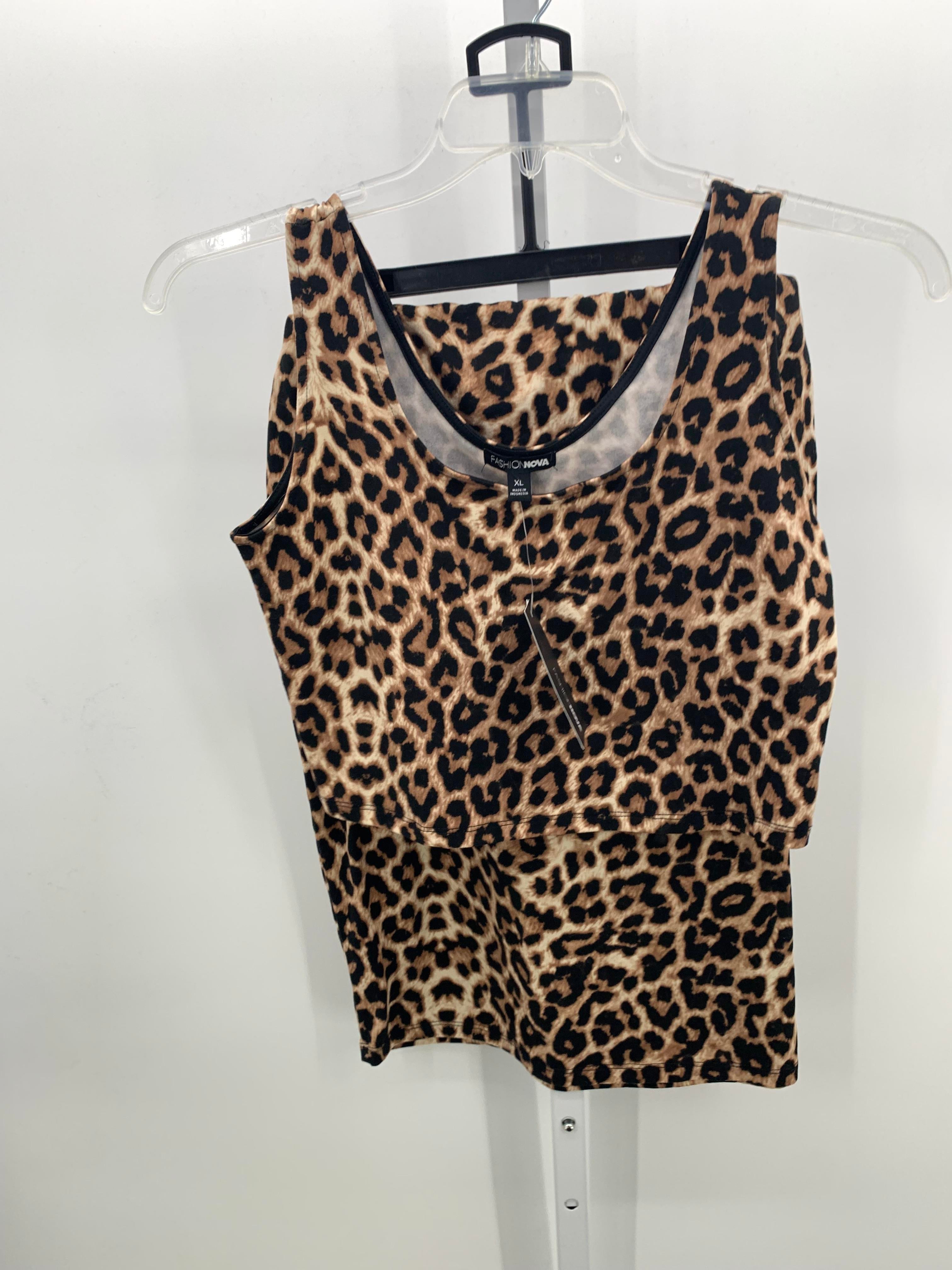 Size Extra Large Juniors 2pc. Outfit