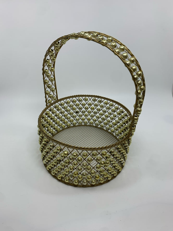 GOLD WIRE BASKET W/ GOLD PEARLS.