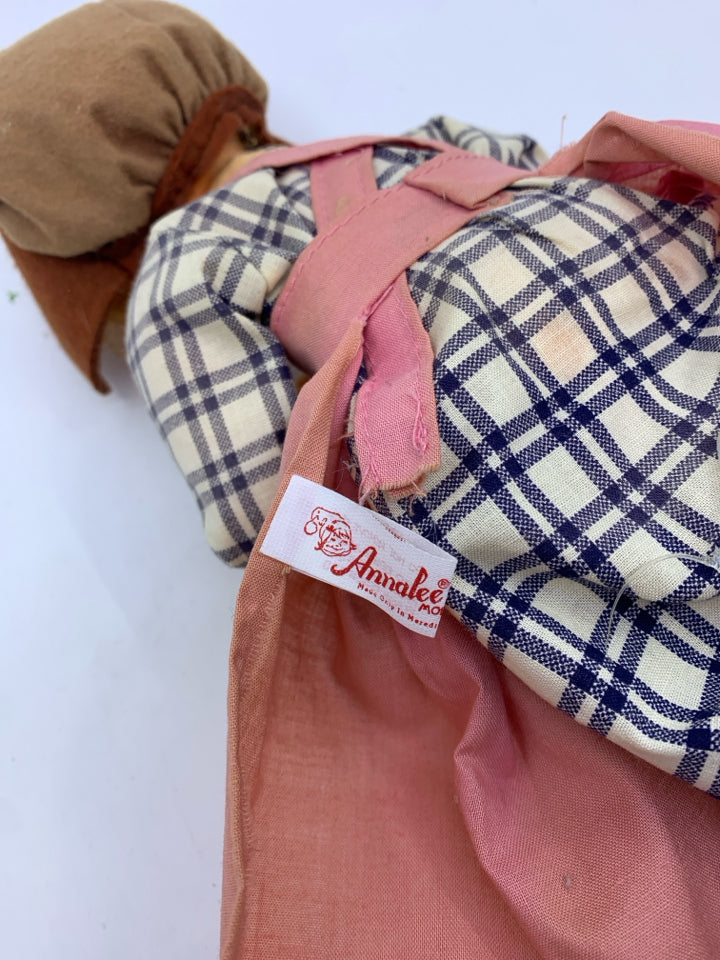 GIRL W PINK APRON ANNALEE DOLL.