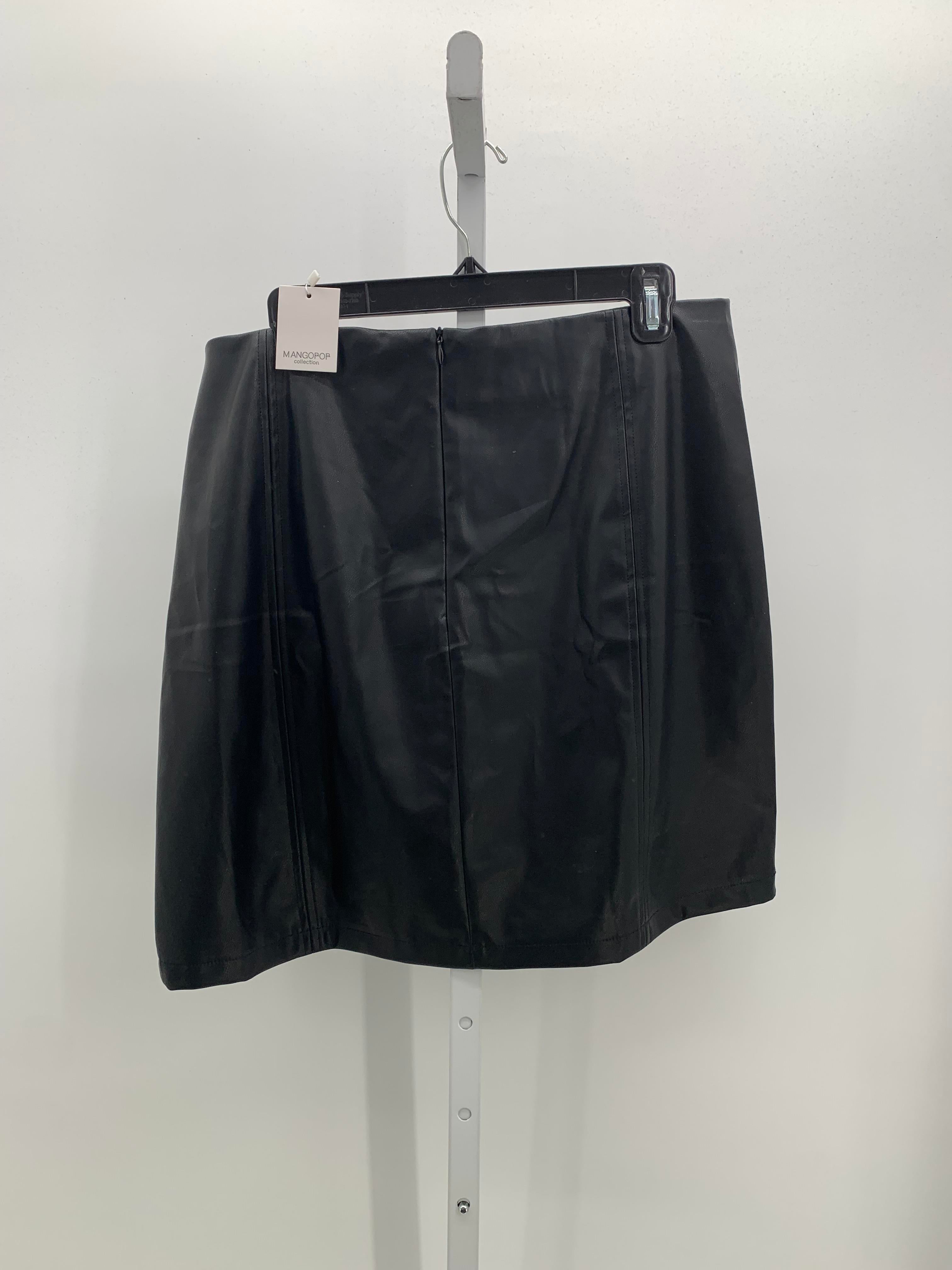 Size XXL Juniors Skirt