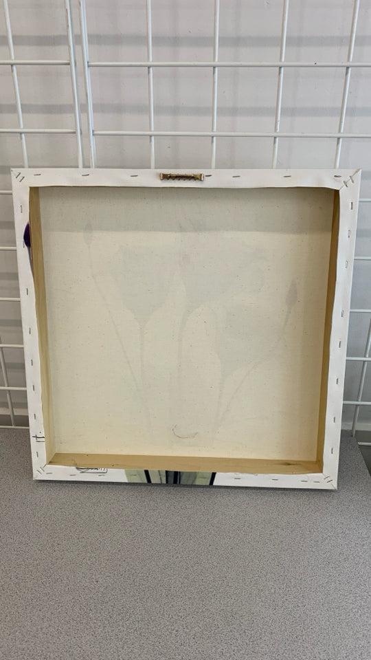 PURPLE ROSES & ROSEBUDS CANVAS.
