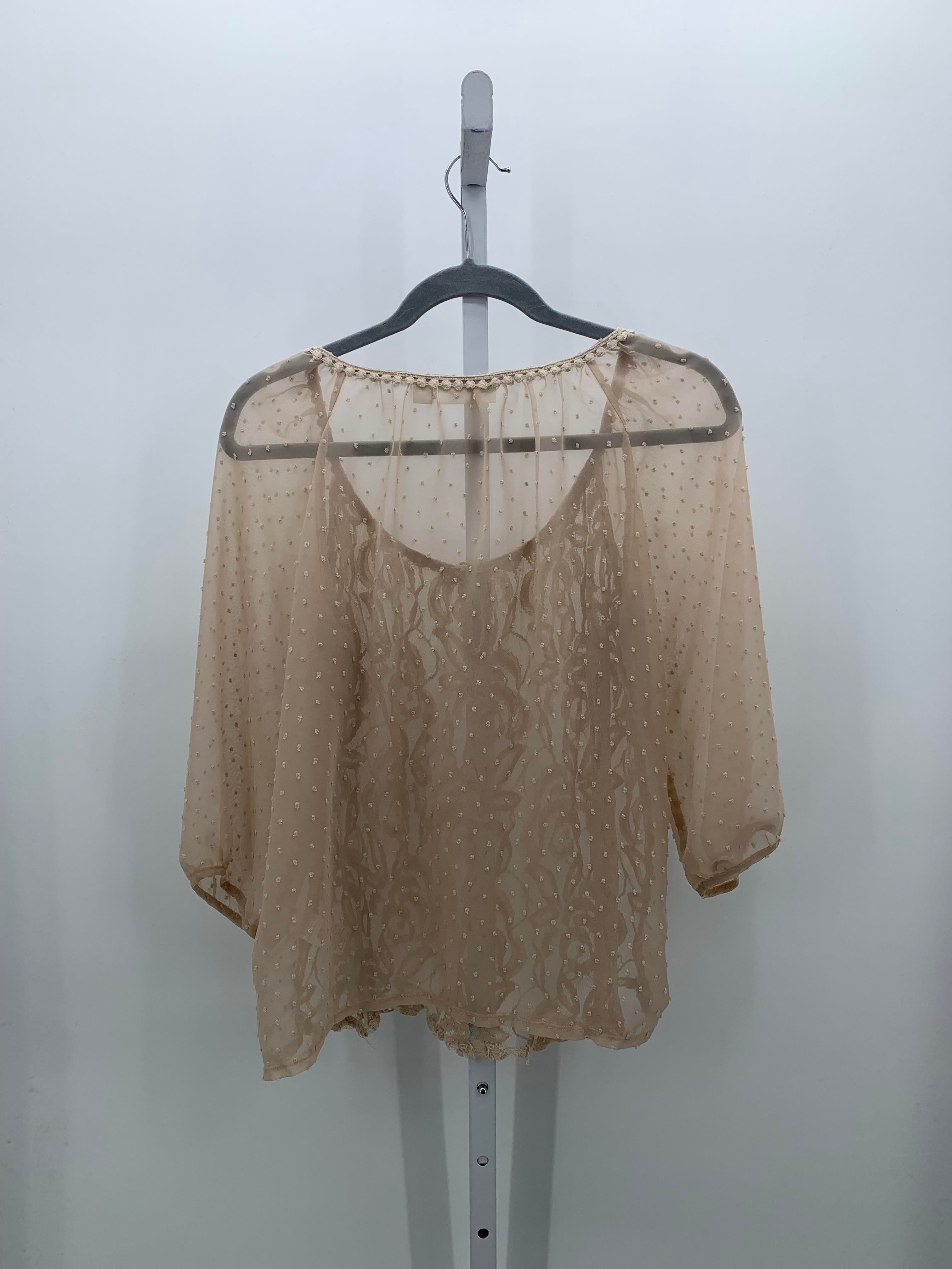 John Paul Richard Size Medium Misses 3/4 Sleeve Shirt