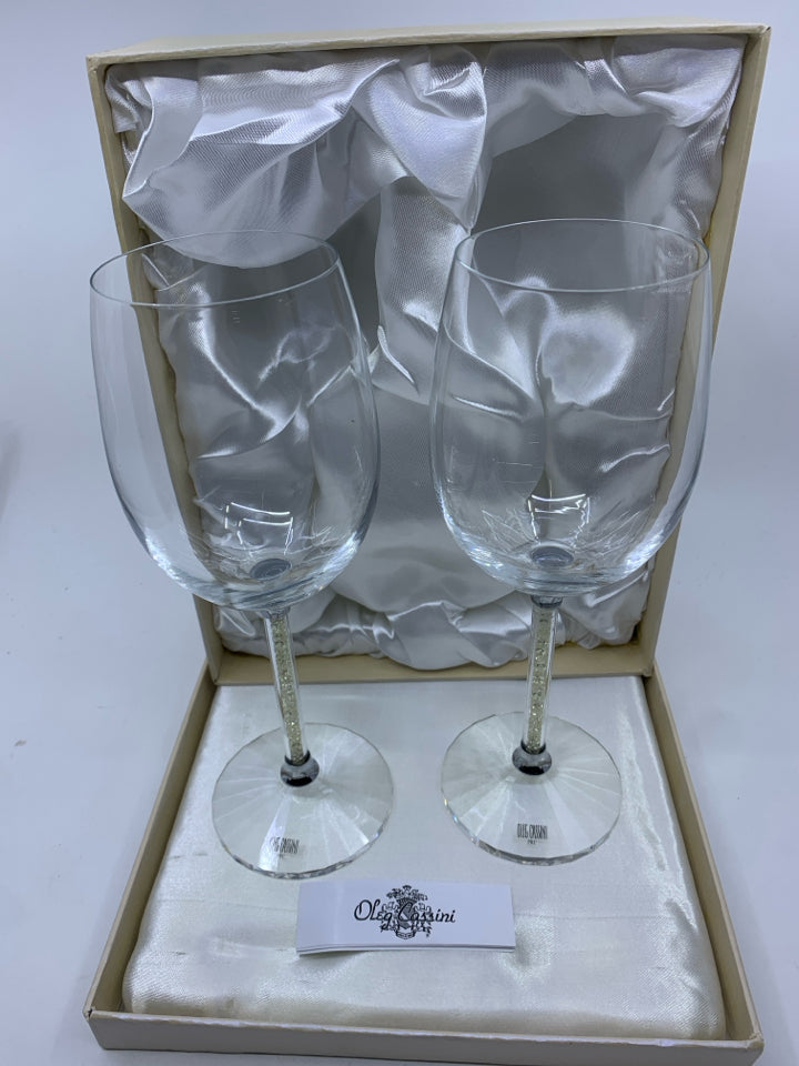 2 WINE GLASS SET IN BOX.