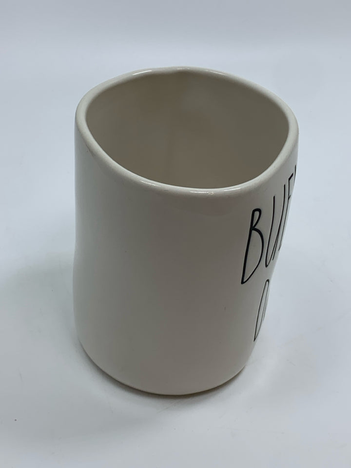 RAE DUNN BUENOS DIAS MUG.