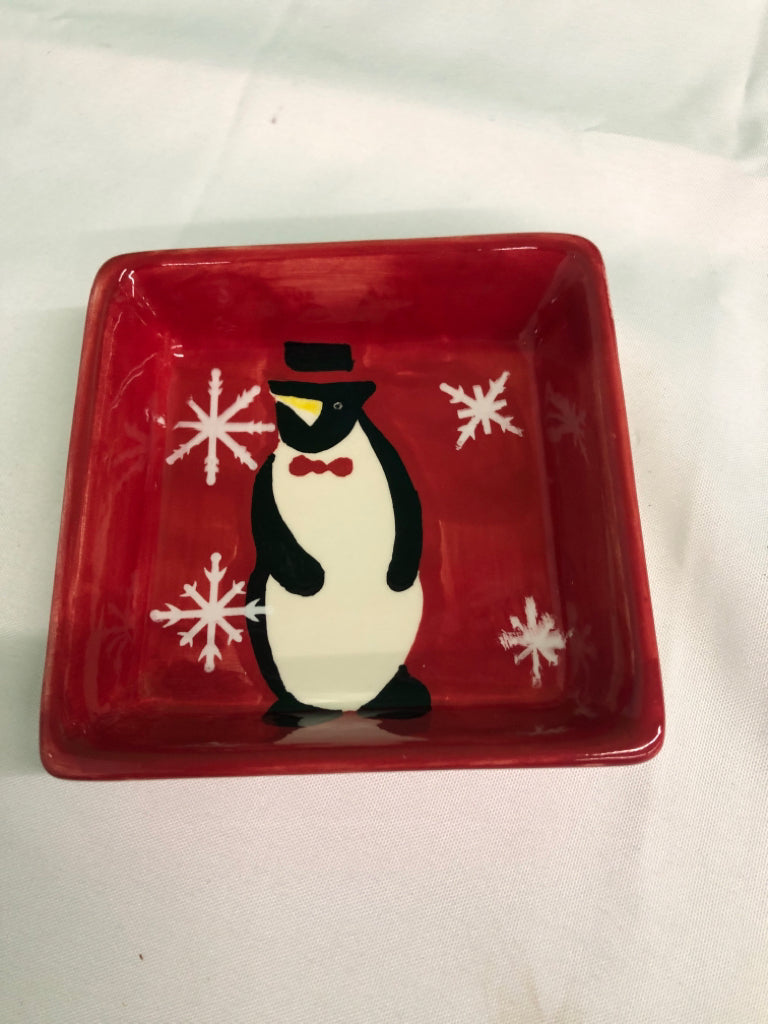 SMALL RED PENGUIN TRINKET DISH.