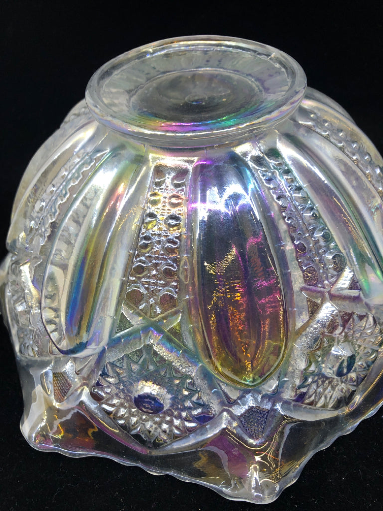 WHITE IRIDESCENT BOWL.