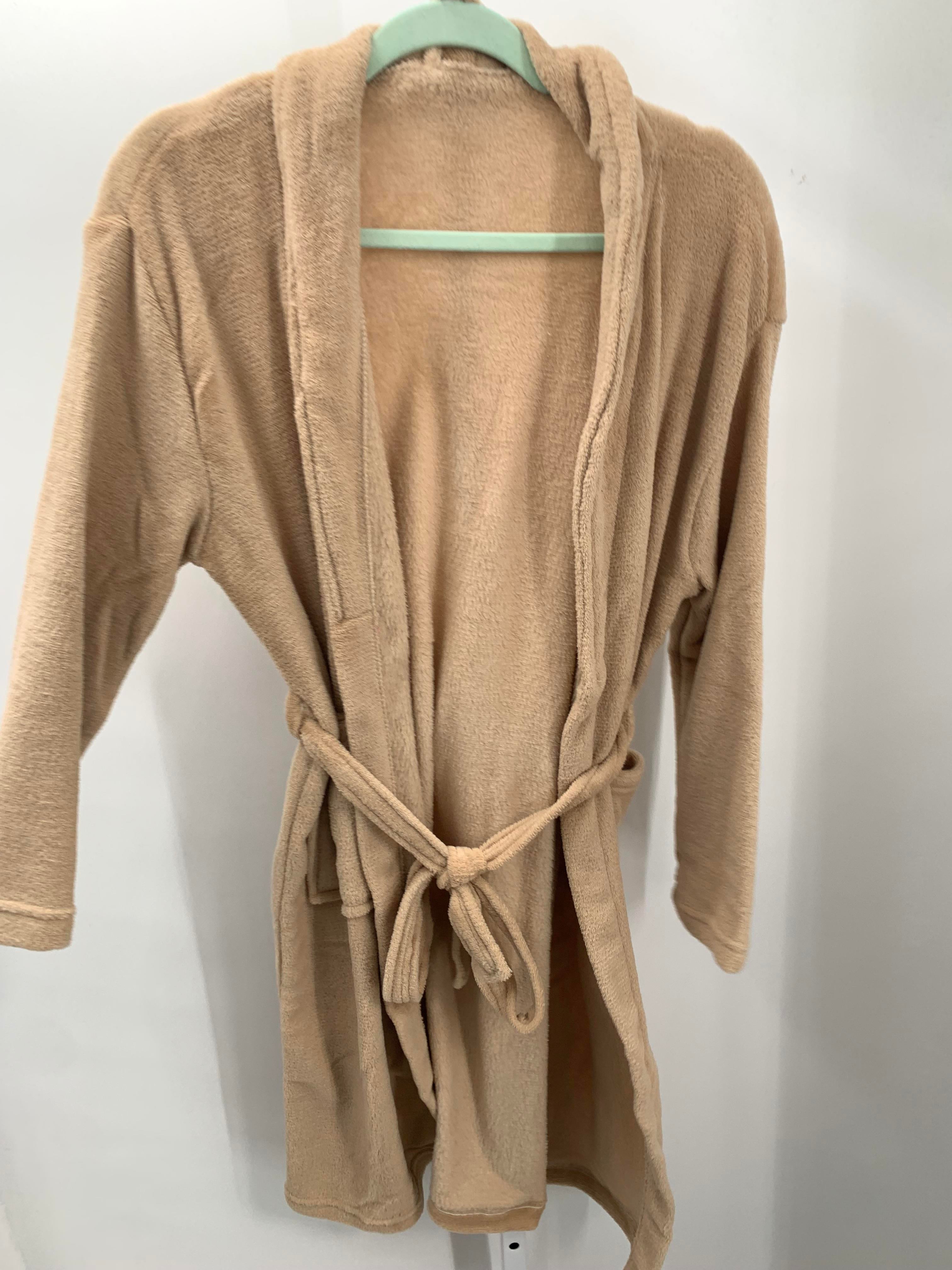 Daisy Fuentes Size Medium Misses Robe