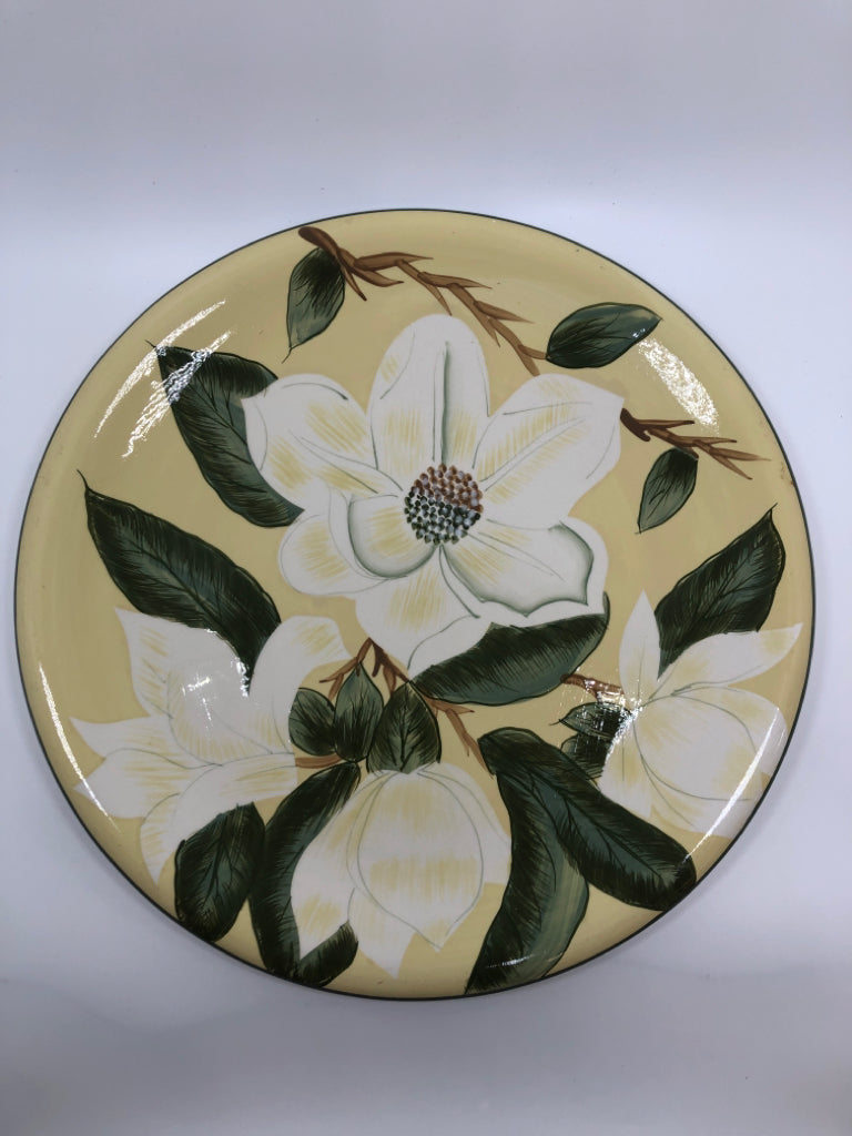 WHITE FLORAL SERVING PLATTER.