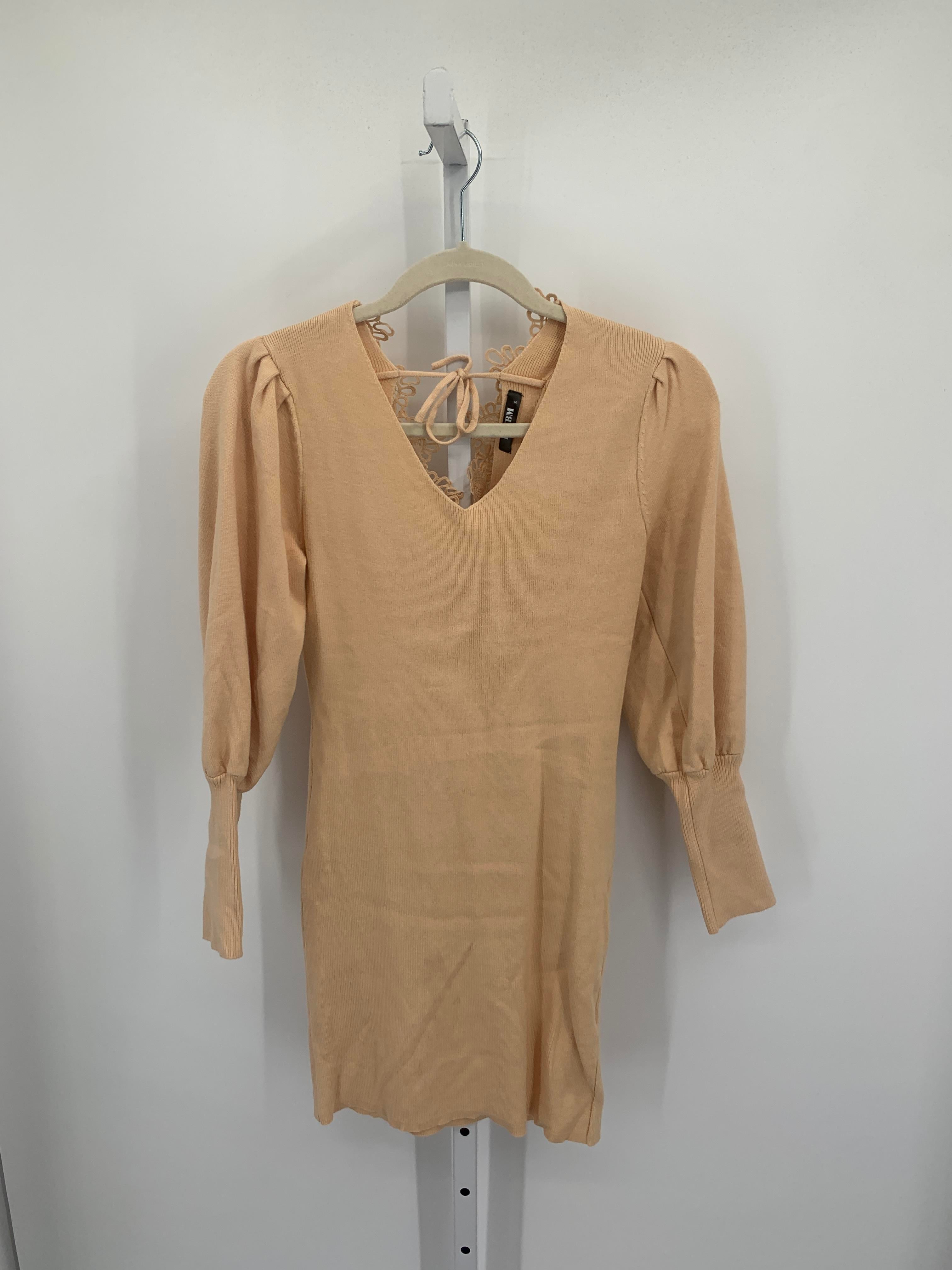 Size Small Juniors Long Sleeve Dress