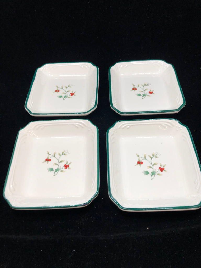 4 WINTERBERRY SIDE PLATES- PFALTZGRAFF.