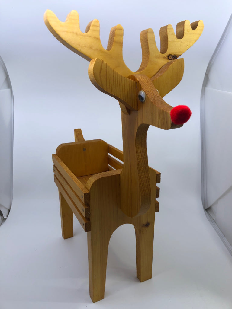 BLONDE WOOD REINDEER PLANTER.