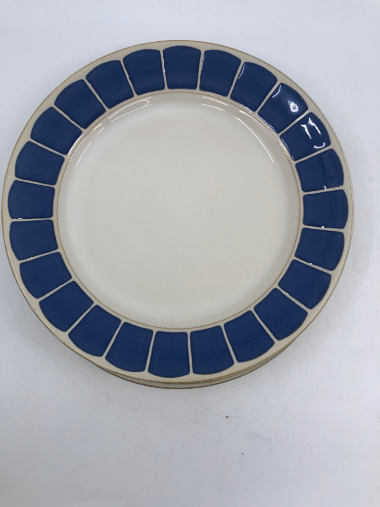4 BLUE SQUARE PATTERN LUNCH PLATES.