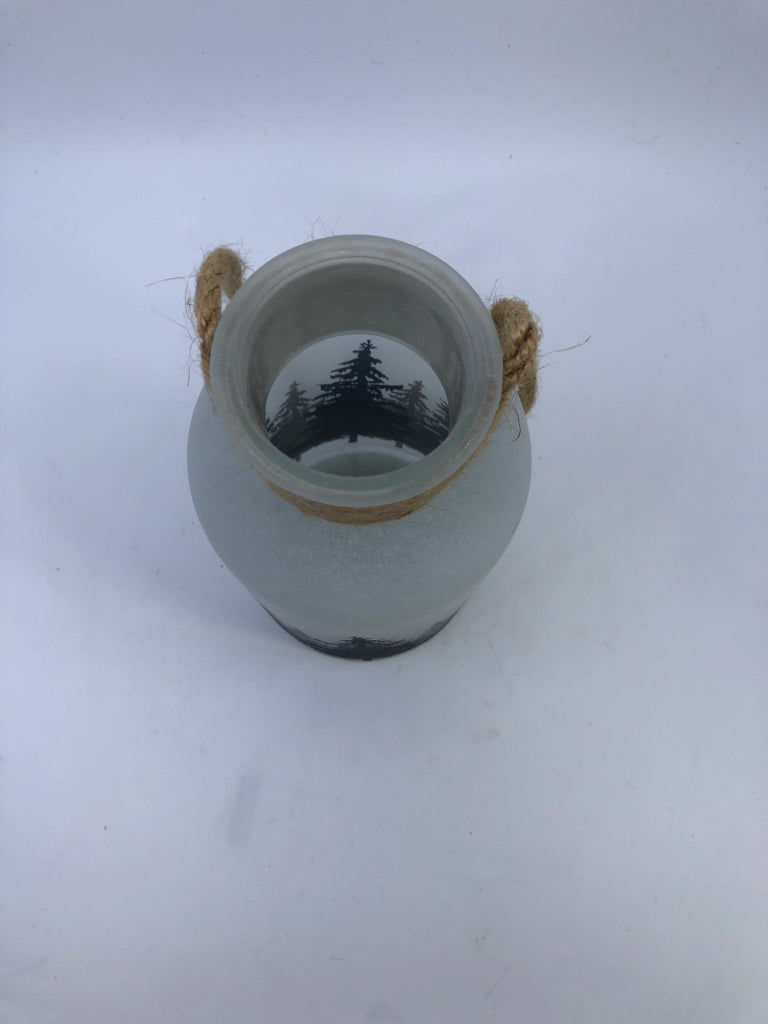 TREE FROSTED LANTERN W ROPE HANDLE.