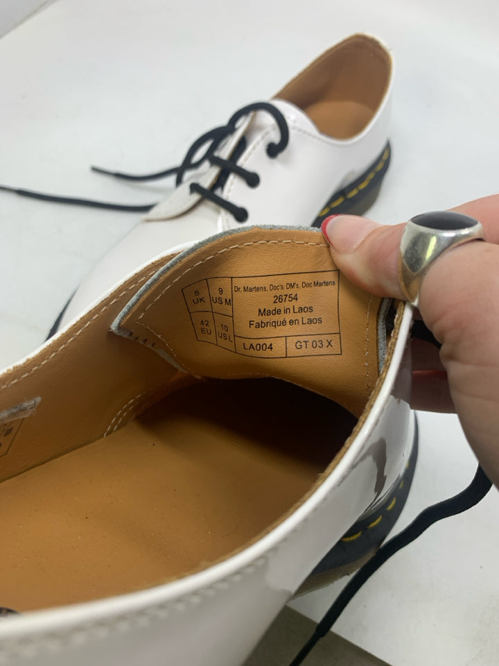 Doc Dr Martens Patent Leather Oxford Shoes (Women-10, Men-9)