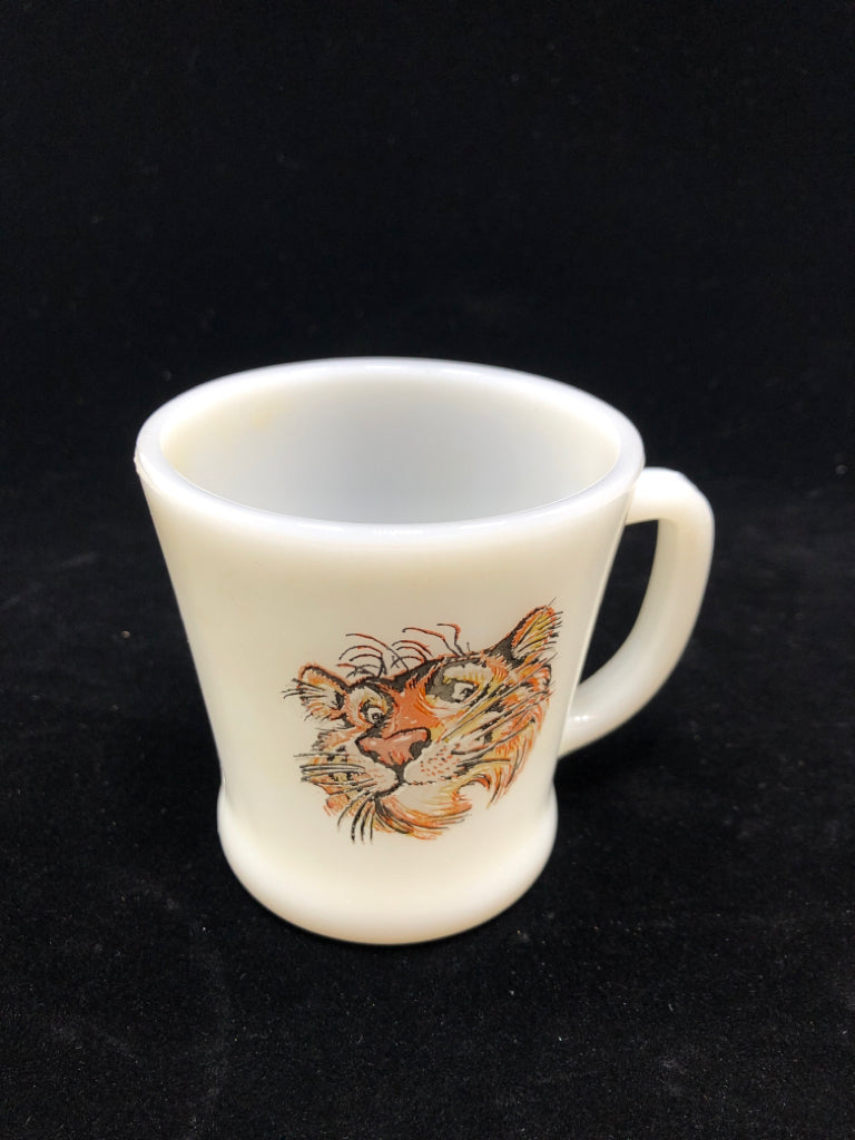 VTG TIGER MILK GLASS MUG.
