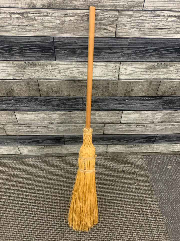 VTG BROOM DECOR.