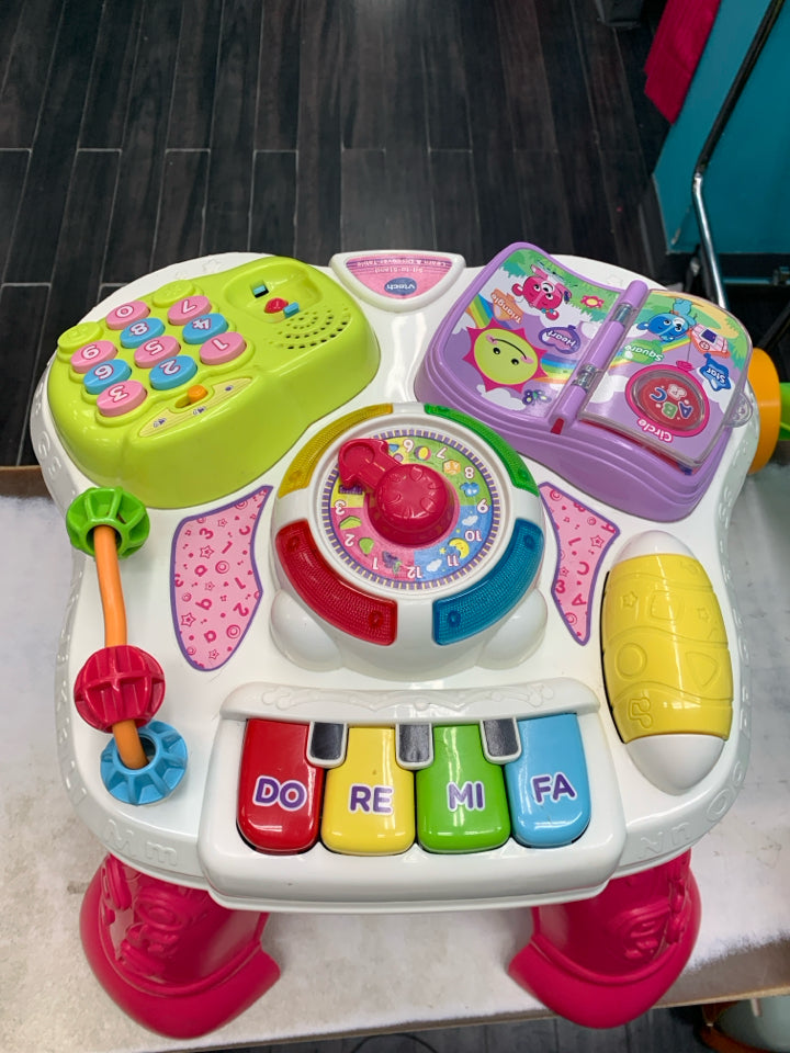 Vtech Sit-To-Stand Learn and Discover Table