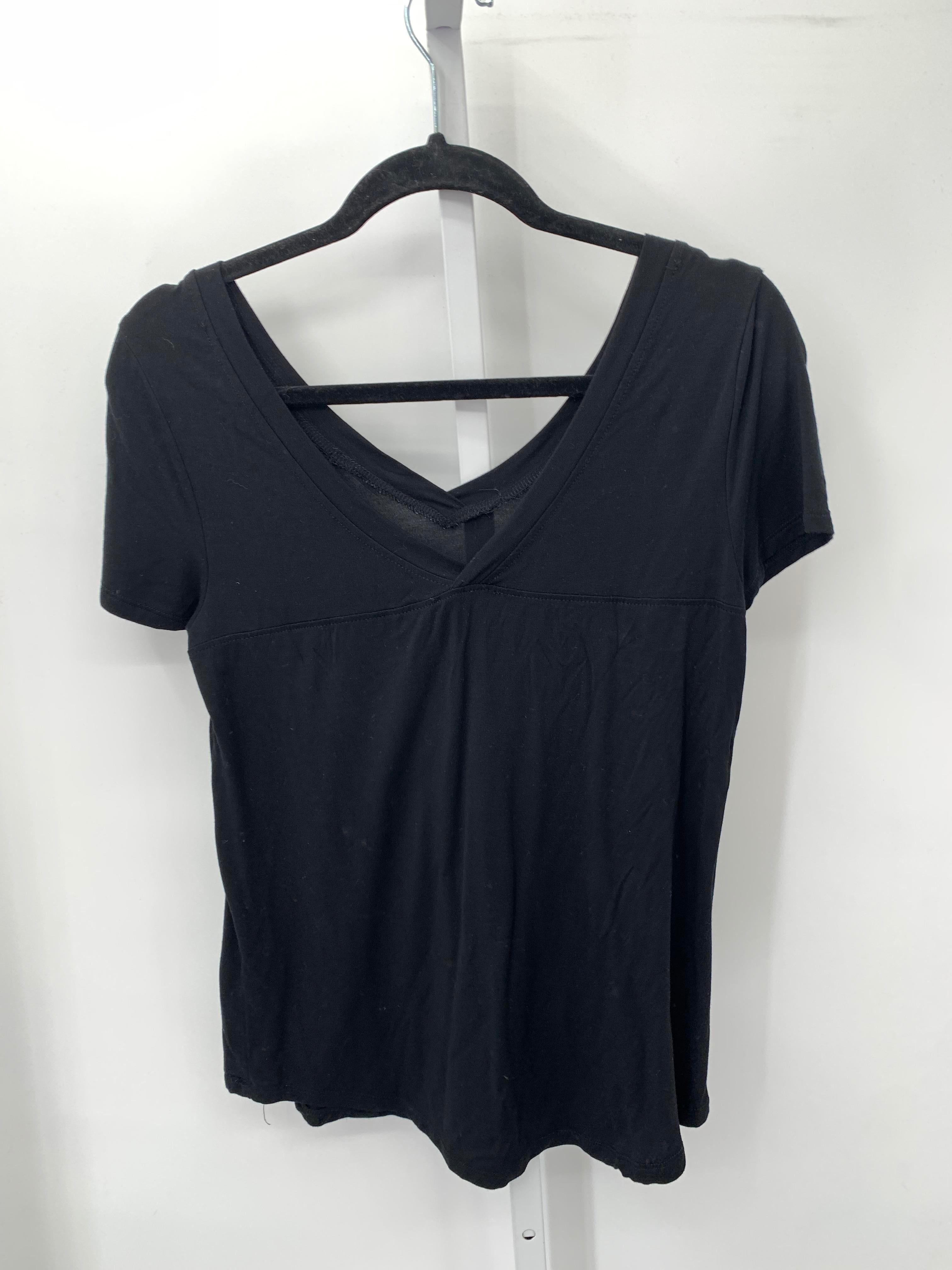 Cable & Gauge Size Small Misses Short Sleeve Shirt