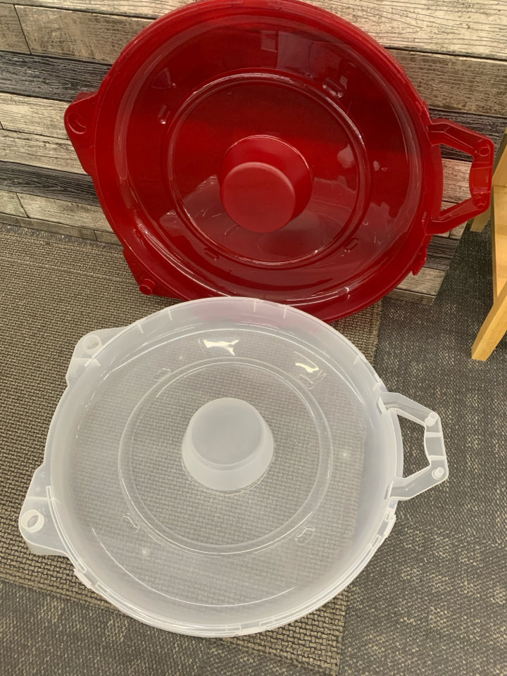 PLASTIC WREATH STORAGE.