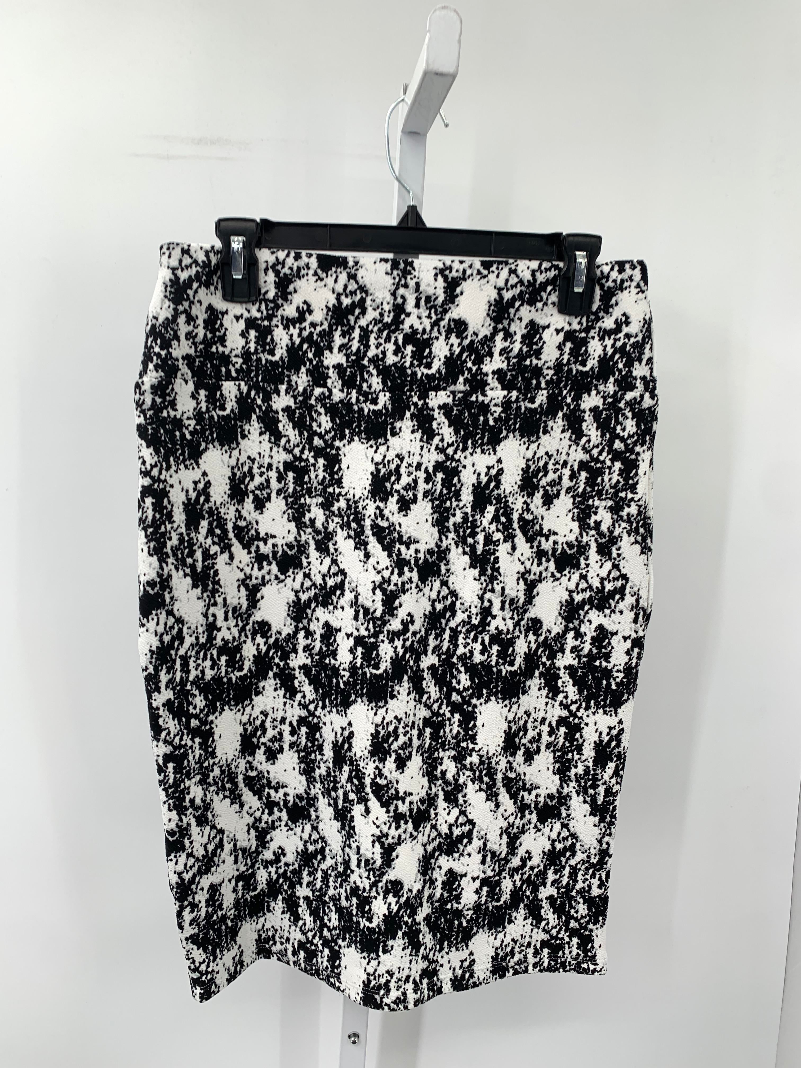 Lularoe Size Medium Misses Skirt