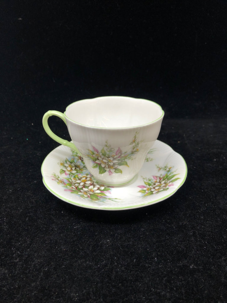VTG GREEN FLORAL CUP/ SAUCER BLOSSOM TIME SERIES.