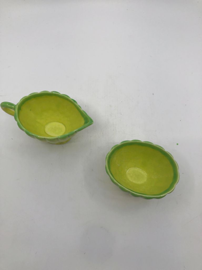 VTG LIME GREEN SUGAR AND CREAMER.