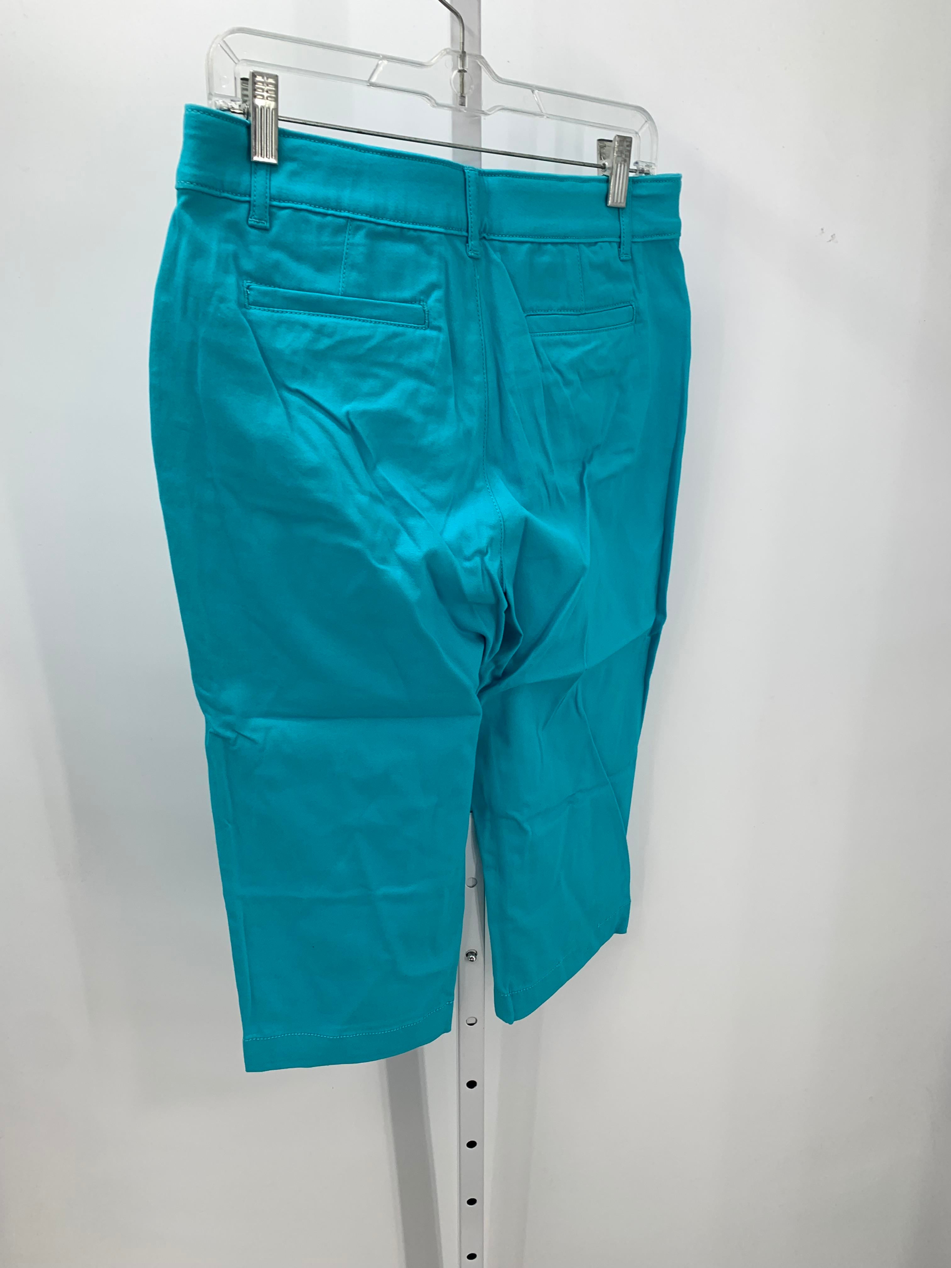 St. Johns Bay Size 8 Misses Capri Pants