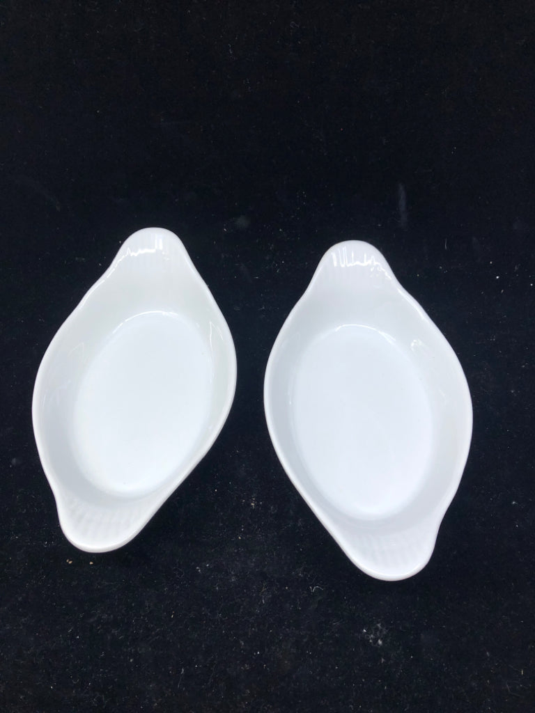 2 WHITE BAKING DISHES EVERYTHING KITCHEN.