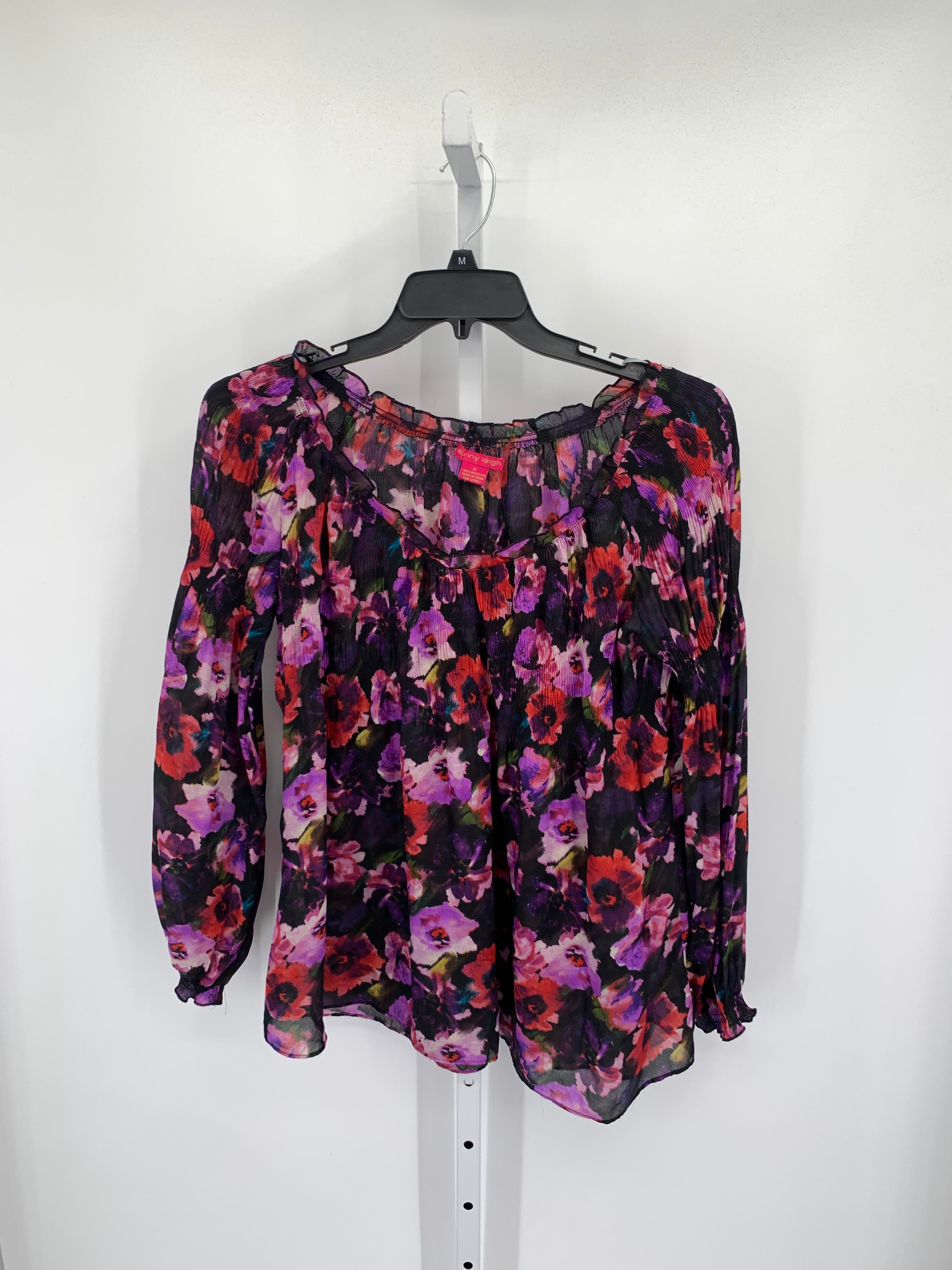 Sunny Leigh Size Medium Misses Long Sleeve Shirt