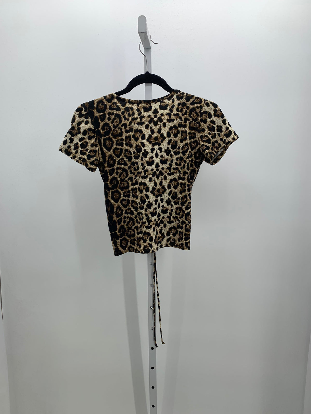 Free Kisses Size Small Juniors Short Sleeve Shirt