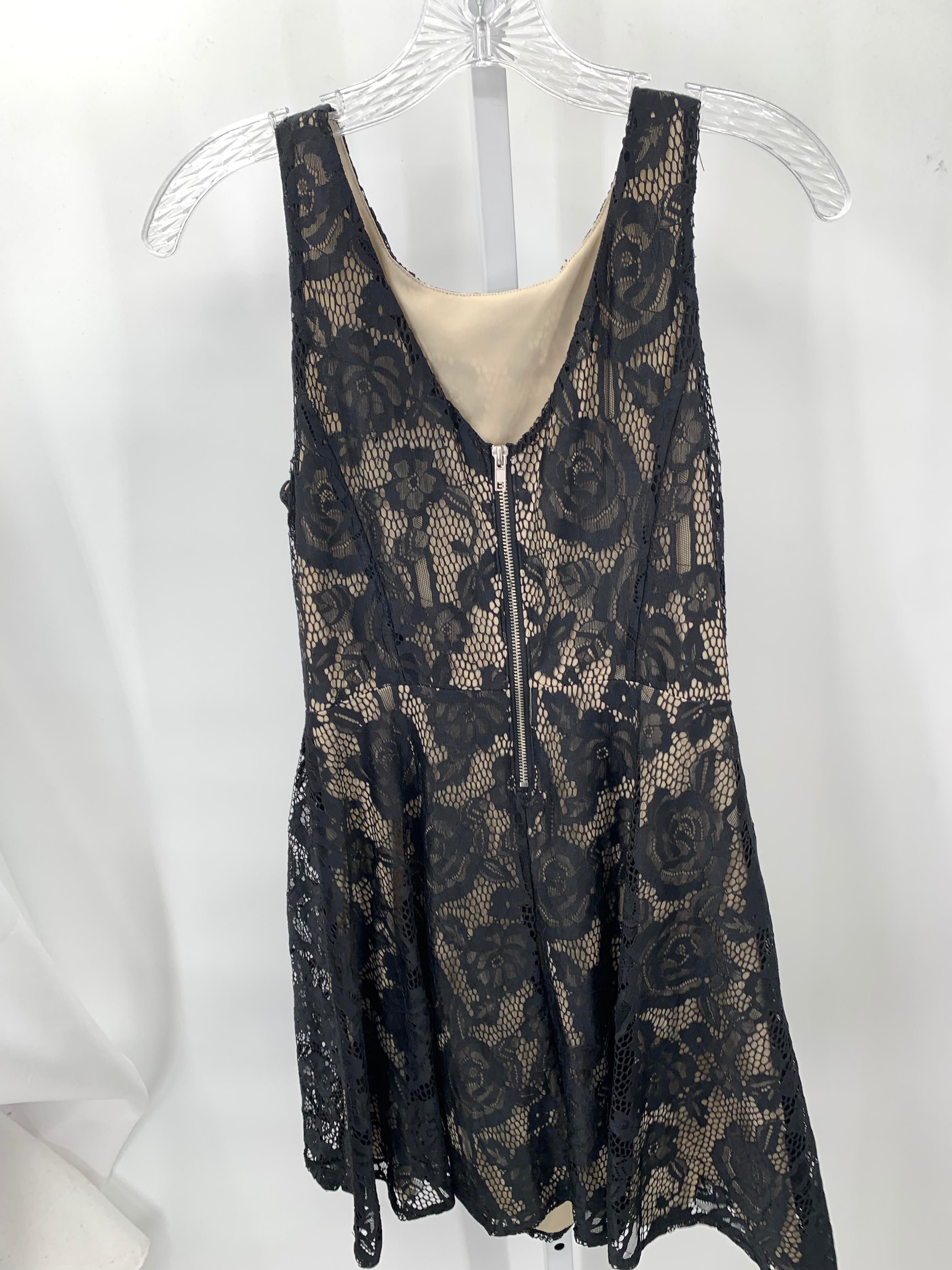 Speechless Size Medium Juniors Sleeveless Dress