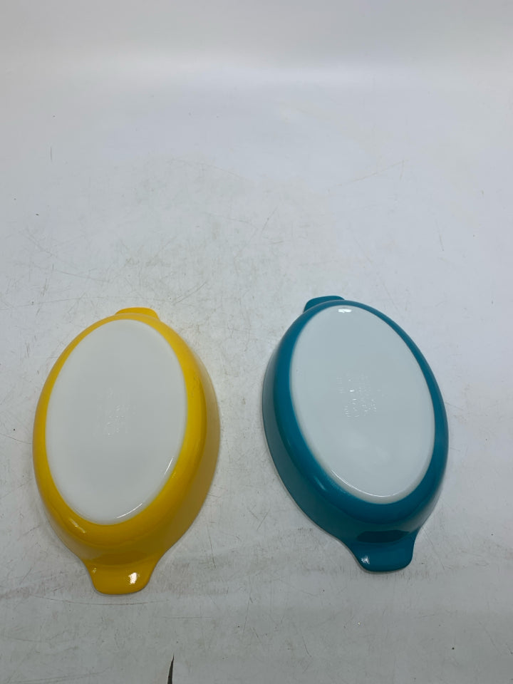VTG 2  BLUE/YELLOW PIXIE AU GRATIN CASSEROLE DISHES #700.