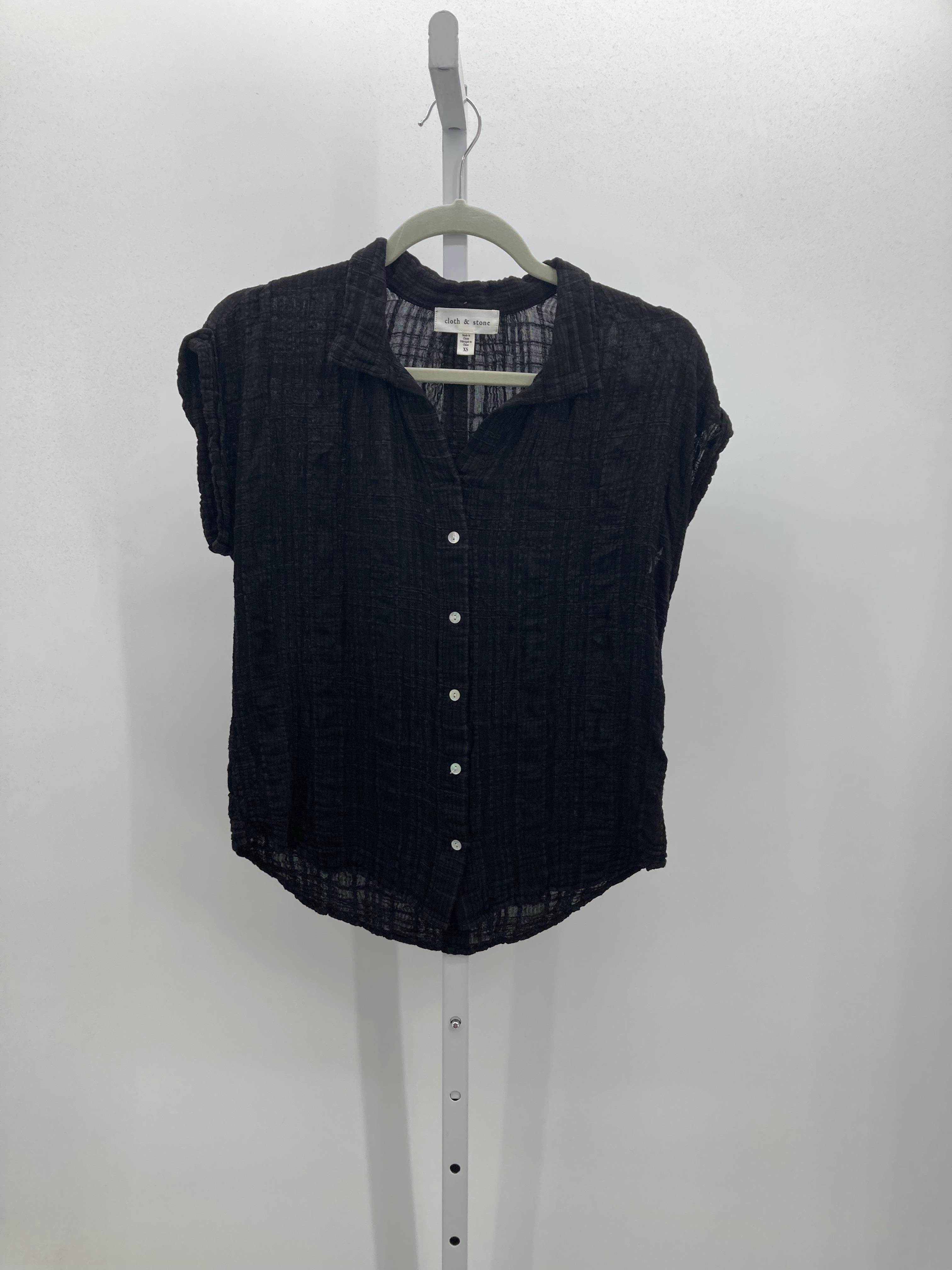Cloth & Stone Size X Small Misses Short Sleeve Shirt