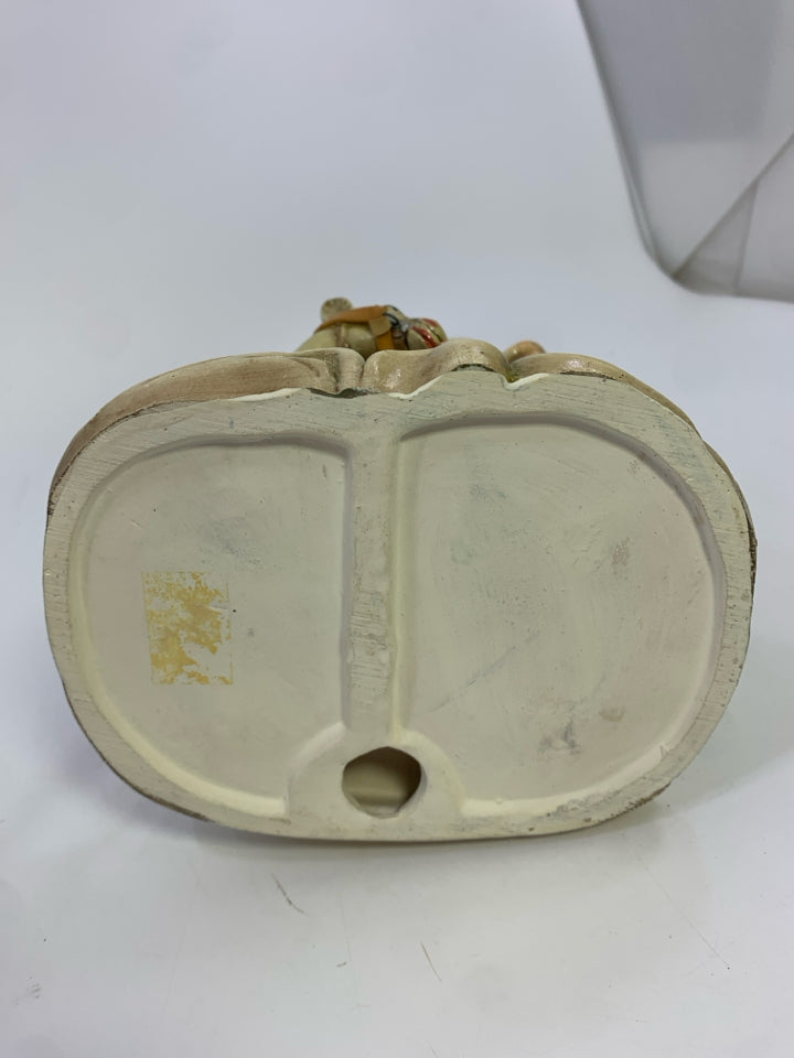 VTG PORCELAIN PROSPECTOR FIGURINE.