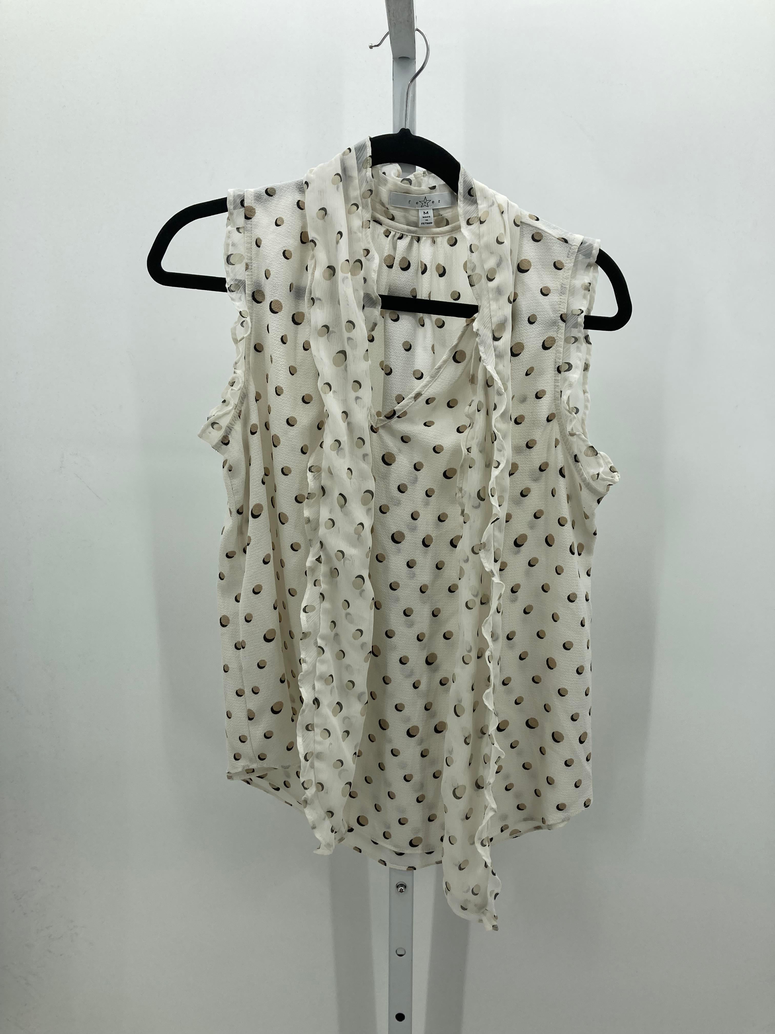 Fever Size Medium Juniors Sleeveless Shirt