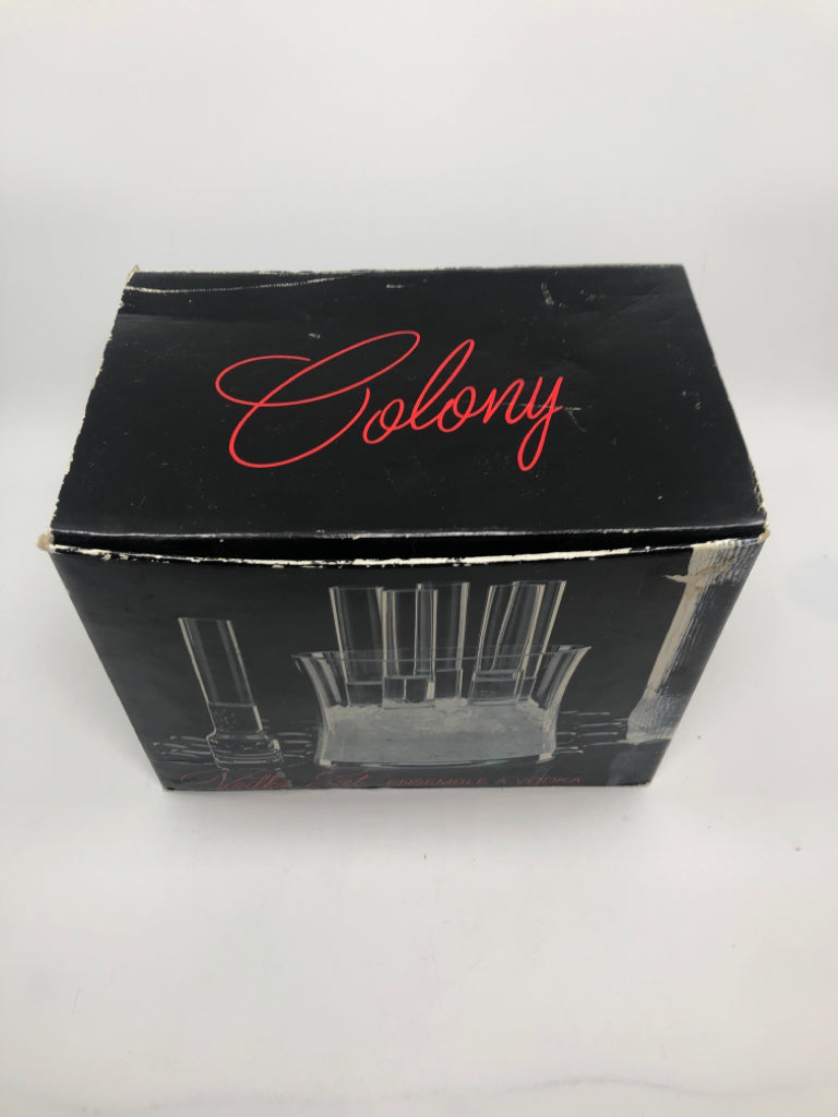 COLONY VODKA SET IN BOX MADE IN TURKEY.