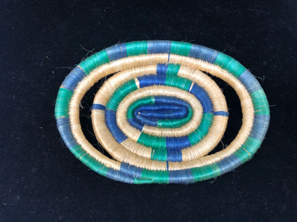 BLUE AND GREEN OVAL TRAY.