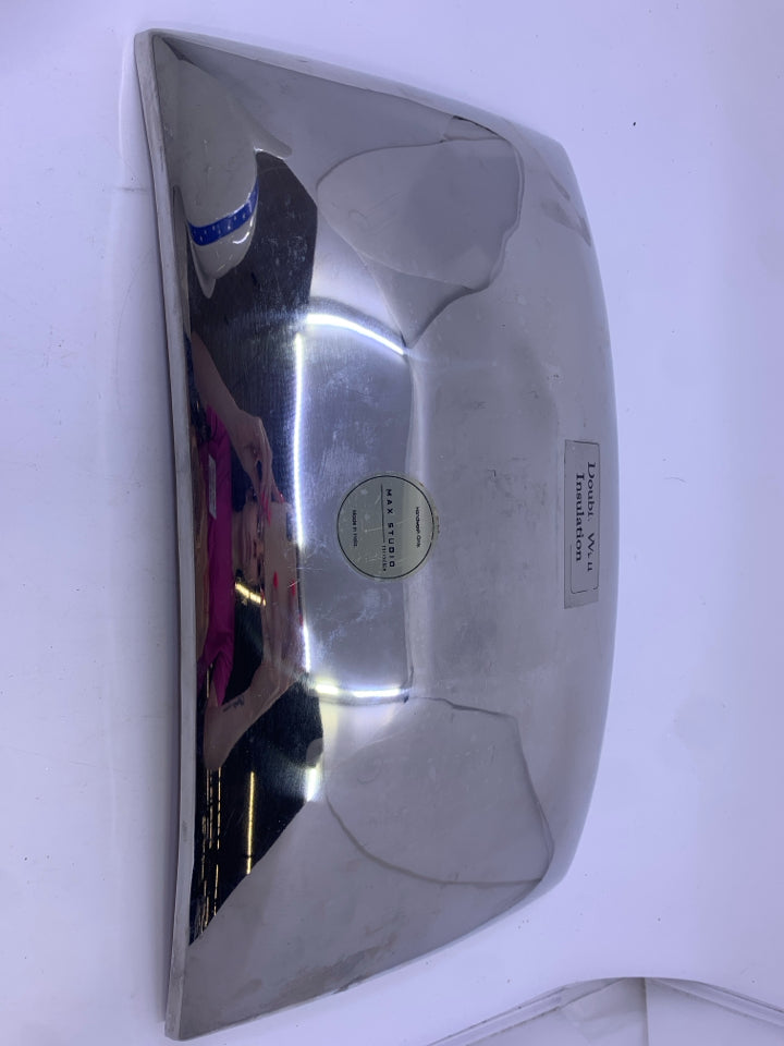 SILVER METAL HAMMERED/LIFTED EDGES MAX STUDIO TRAY.