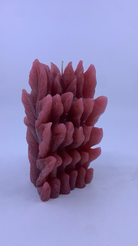 PINECONE CANDLE.