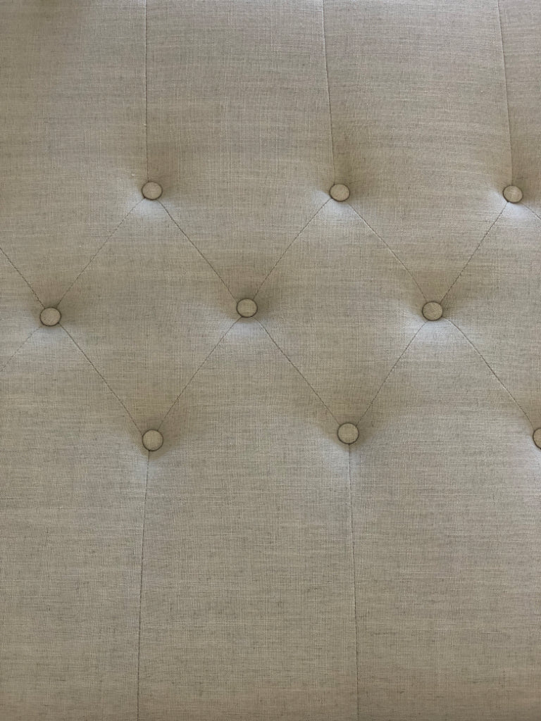 LIGHT GREY TUFTED FABRIC BED FRAME SAFAVIEH.