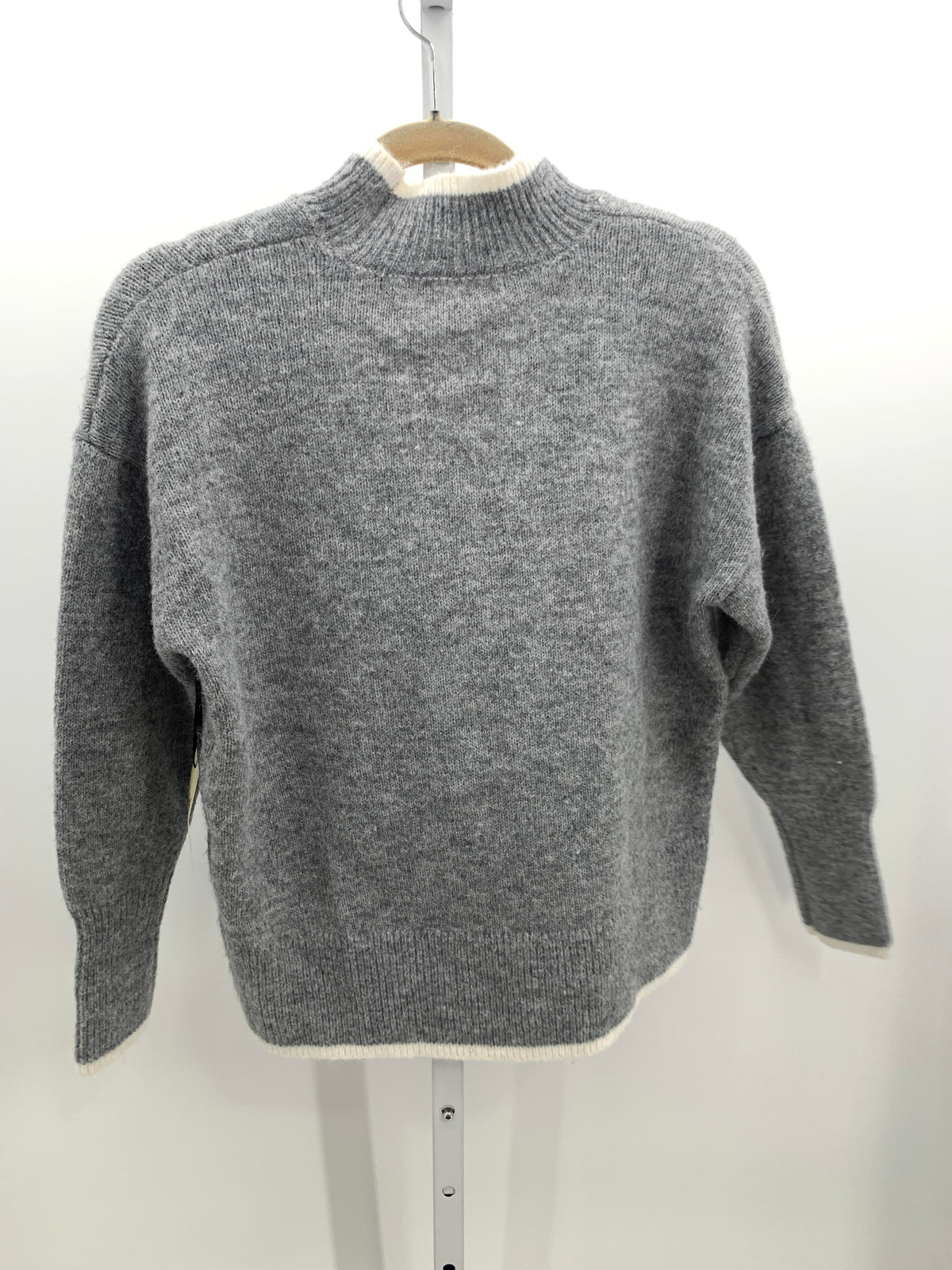 Max Studio Size Small Misses Long Slv Sweater