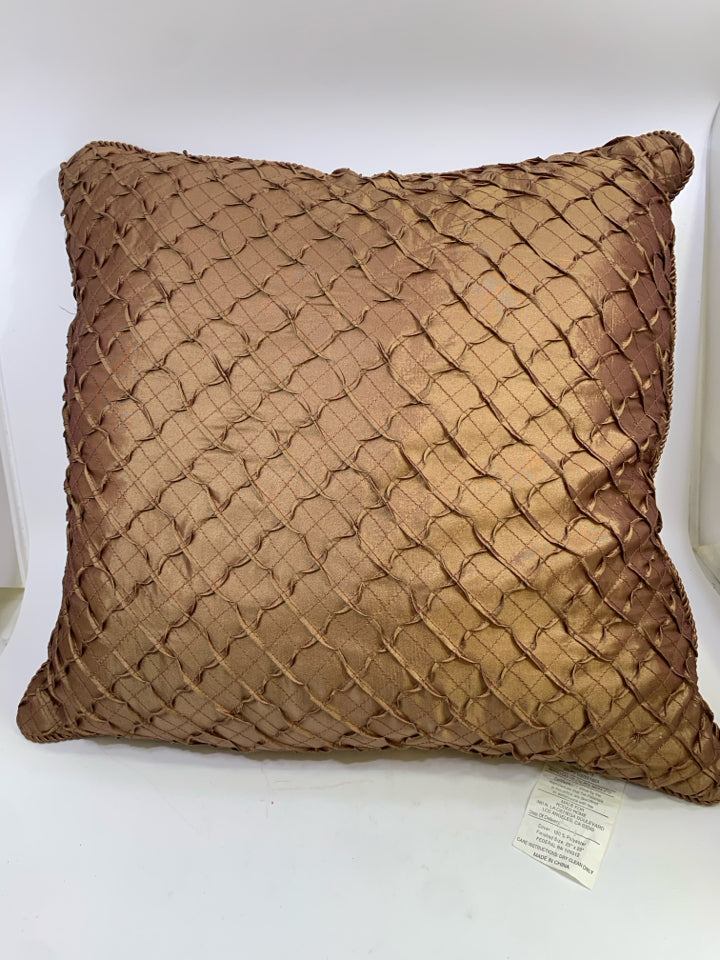 BROWN RUFFLED PILLOW W/ROPE EDGE RODEO HOME.