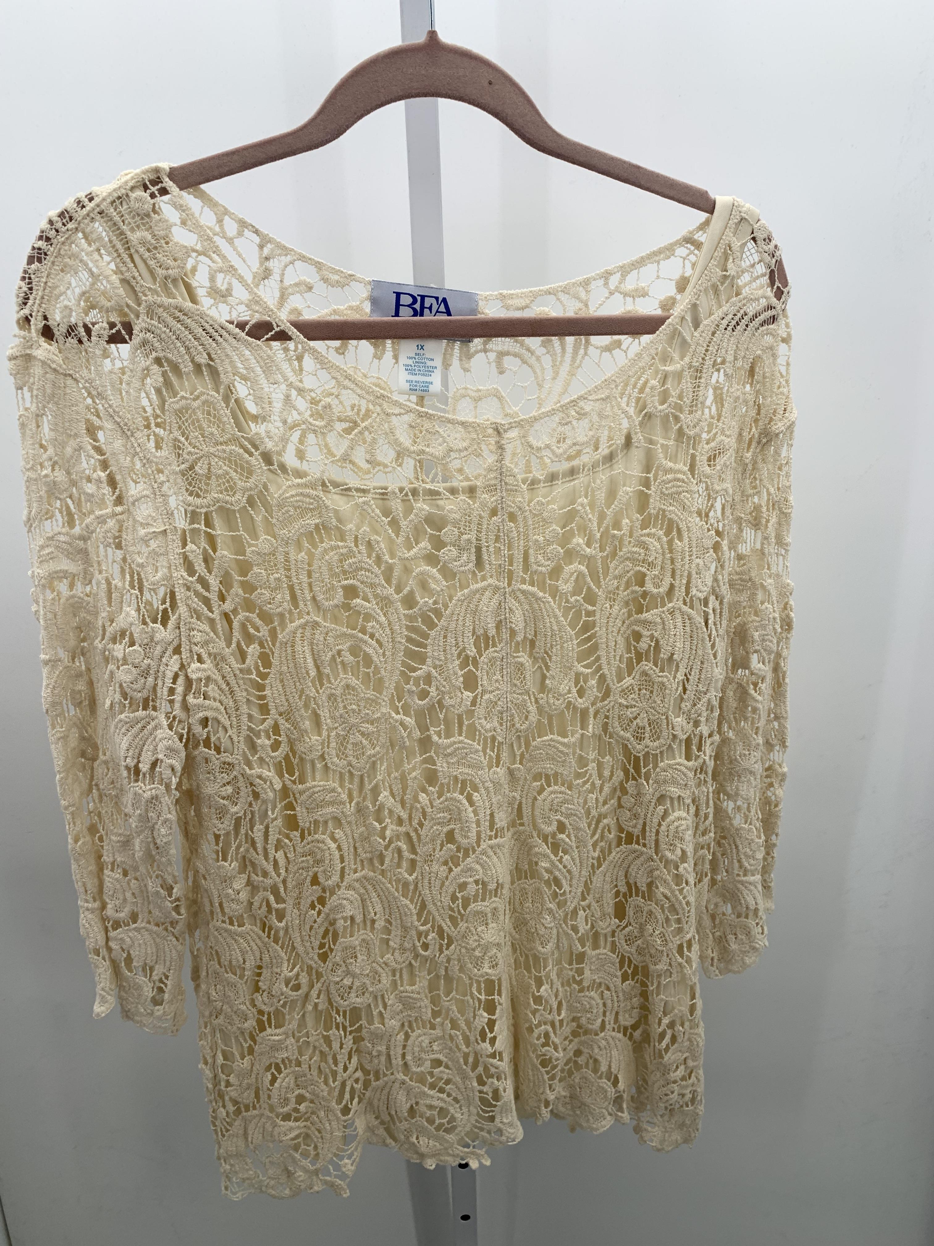 Size 1X Womens 3/4 Sleeve Shirt