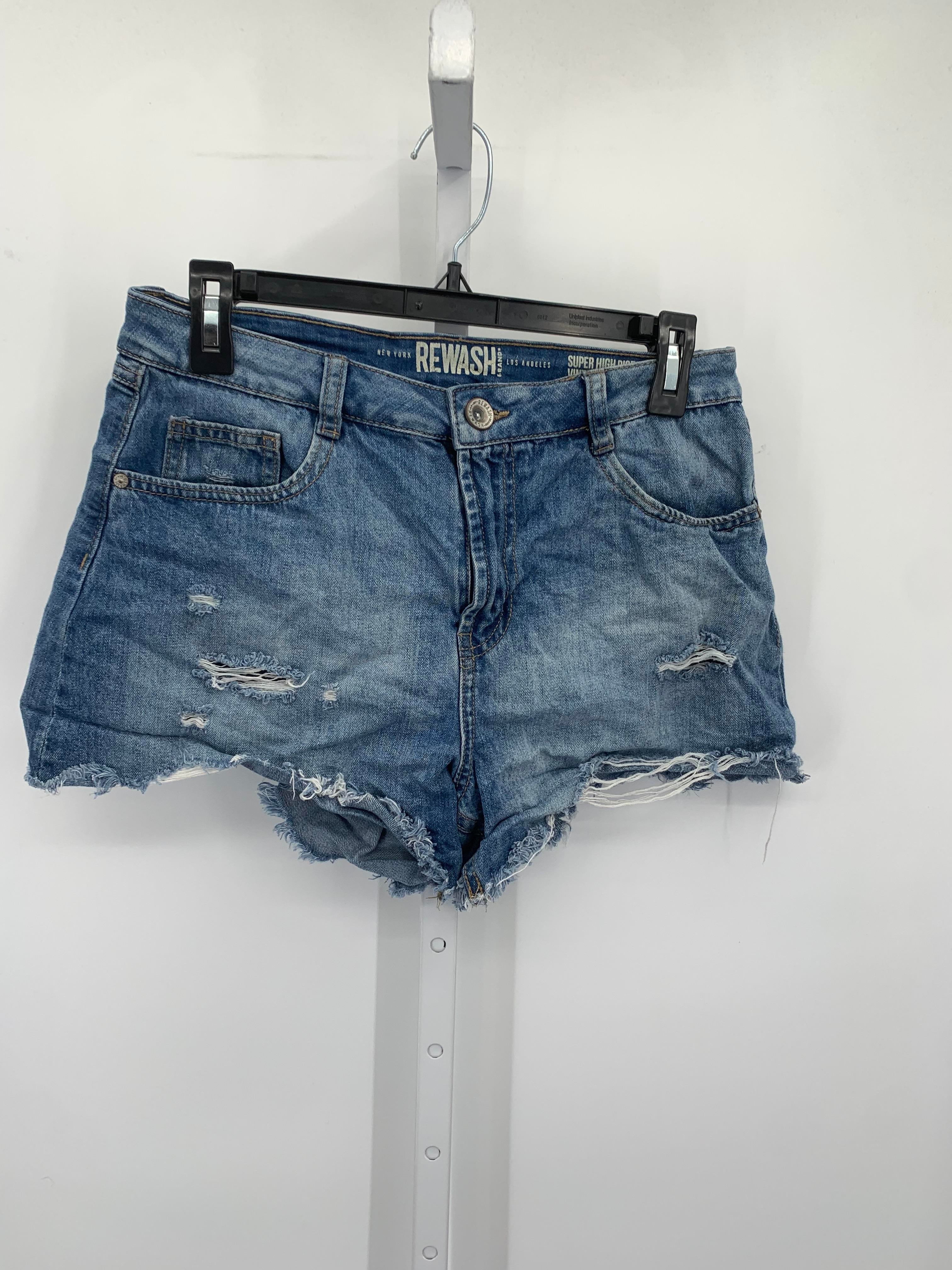 Size 7 Juniors Shorts