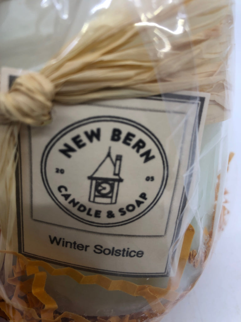 NIP WINTER SOLSTICE CANDLE.