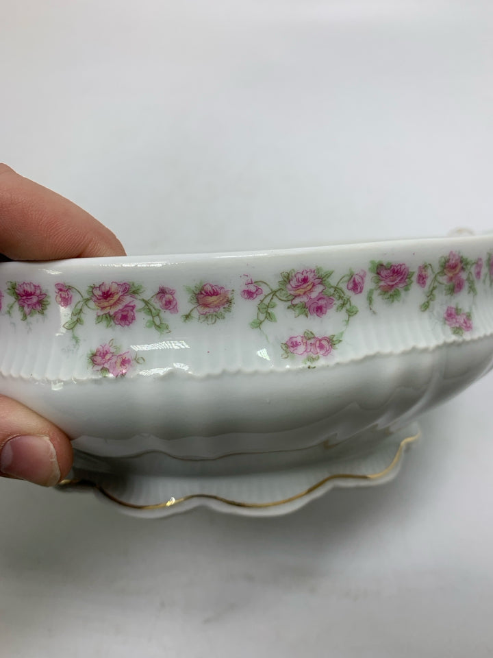 FOOTED PINK ROSES COVERED VEGETABLE DISH GOLD DETAILS SAXONY .
