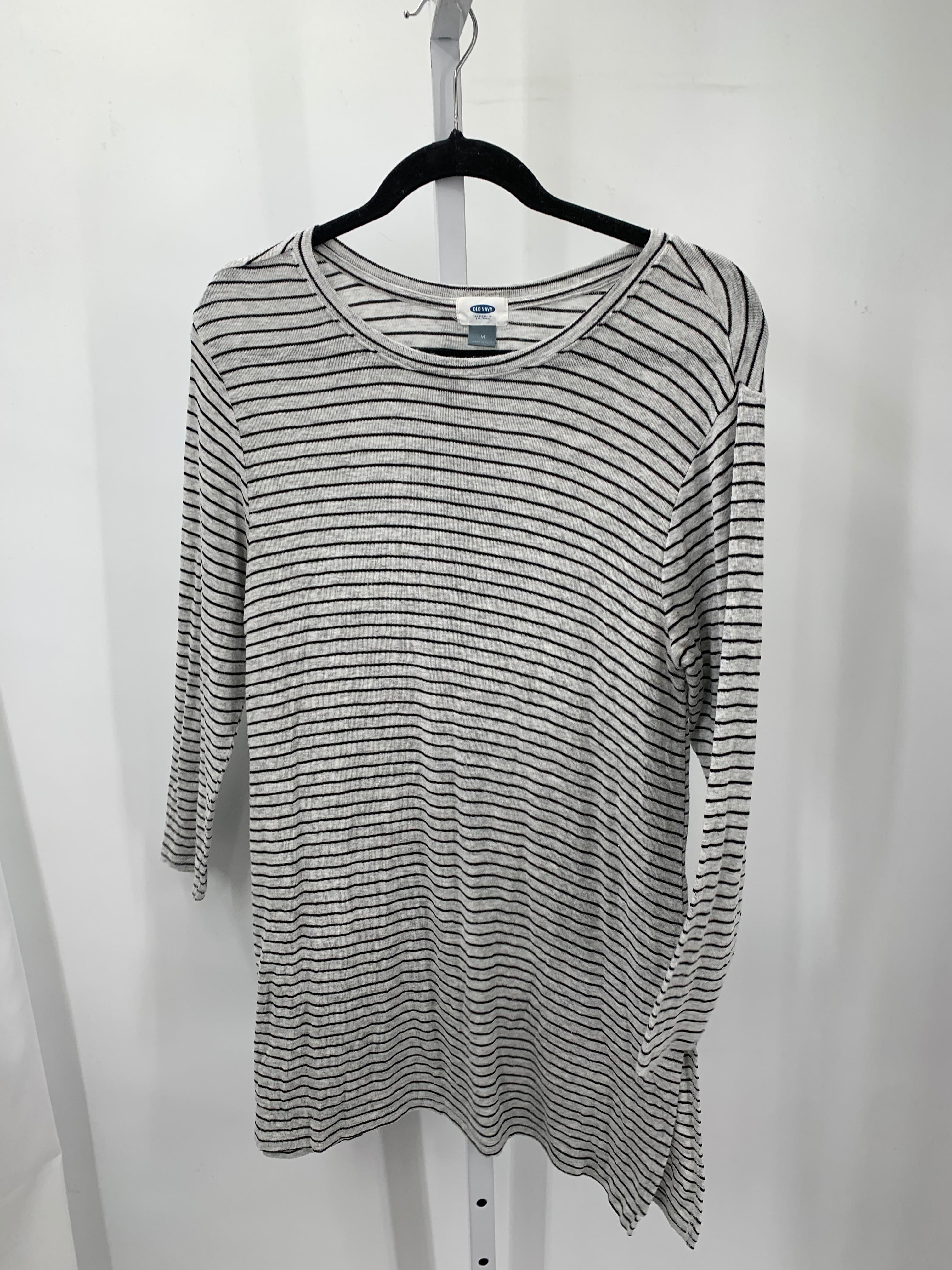 Old Navy Size Medium Misses Long Sleeve Shirt