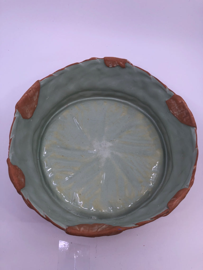 TERRA COTTA LEAF SHALLOW PLANTER.